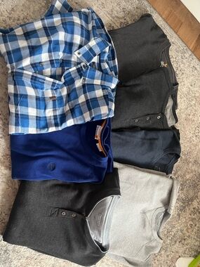 Men’s clothing bundle